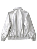 Casaco Feminino Curto em Faux Leather com Toque Vintage