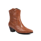 Bota Curta Bico Fino Envernizada Design Country Com Recortes e Costuras