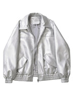 Casaco Feminino Curto em Faux Leather com Toque Vintage